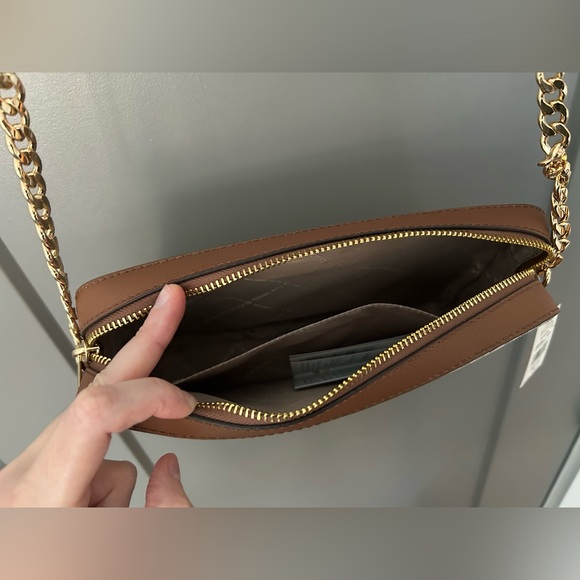 NWT Michael Kors Vanilla large jetset crossbody bag - Picture 4 of 4